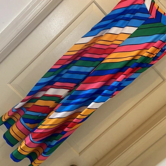 L’ATISTE In Living Color Suit - Picture 8 of 8